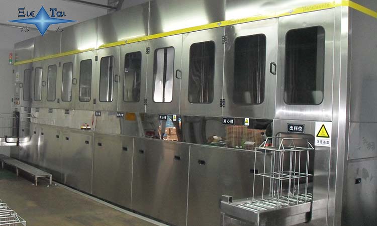 潔泰自動超聲波清洗器中的自動機械臂是什么？